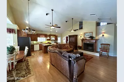 623 E Maricopa Drive, Springerville, AZ 85938 - Photo 5