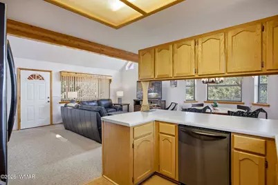 2806 Skyhawk Drive, Overgaard, AZ 85933 - Photo 15