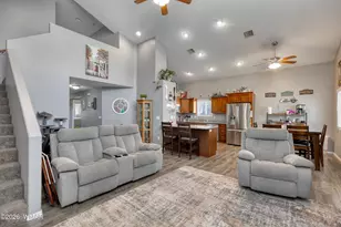 20 N Fox, Show Low, AZ 85901 - Photo 7