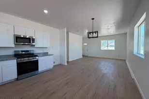 731 Tori Cir, Springerville, AZ 85938 - Photo 5