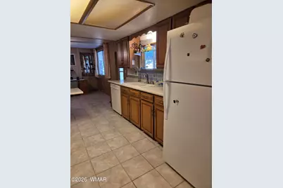 2899 W Whipple Street, Show Low, AZ 85901 - Photo 9