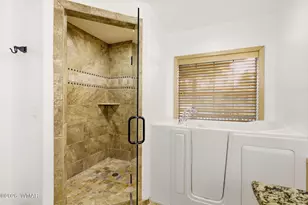 640 S Mountain Pines Ave, Show Low, AZ 85901 - Photo 17