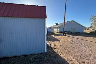 331 W 1000 St, Taylor, AZ 85939 - Photo 7