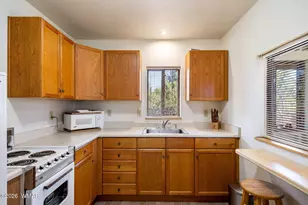 3563 Starlite Dr, Overgaard, AZ 85933 - Photo 13