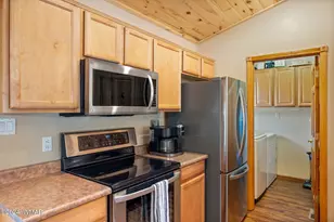 2708 Palomino Trail, Overgaard, AZ 85933 - Photo 11
