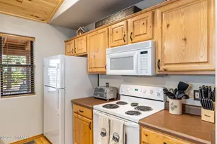 2652 Lodge Loop, Overgaard, AZ 85933 - Photo 13