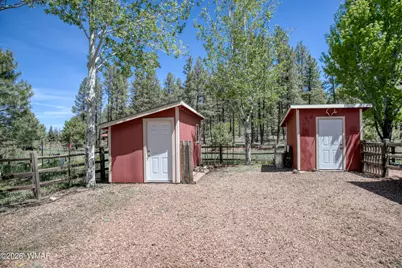 230 E Sky Hi Drive, Pinetop, AZ 85935 - Photo 29