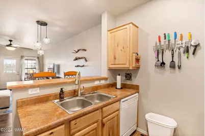2409 Quarter Horse Trail, Unit 227 #227, Overgaard, AZ 85933 - Photo 7