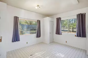 3381 Mogollon Dr, Overgaard, AZ 85933 - Photo 7