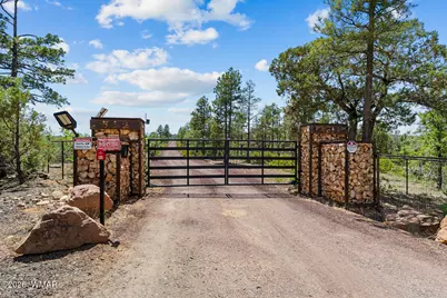512 Fieldy Road, Show Low, AZ 85901 - Photo 9