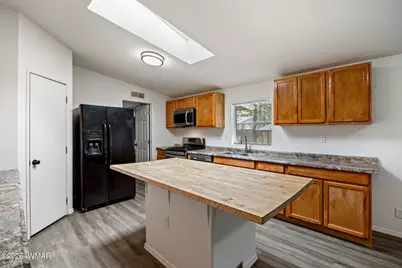 591 S 1st Street, Show Low, AZ 85901 - Photo 13
