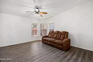 591 S 1st Pl, Show Low, AZ 85901 - Photo 9