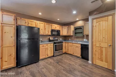 2722 Bain Trail, Overgaard, AZ 85933 - Photo 5