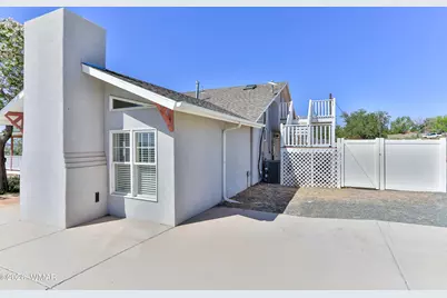 102 Crestview Road, Holbrook, AZ 86025 - Photo 45