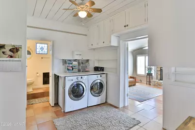 102 Crestview Road, Holbrook, AZ 86025 - Photo 9