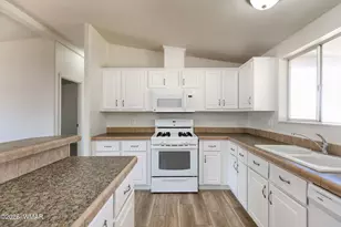 2077 Andelyn Ct, Lakeside, AZ 85929 - Photo 7