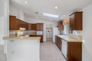 2120 W Pine Grove Dr, Show Low, AZ 85901 - Photo 7