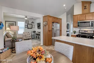 3851 Vacation Village, Show Low, AZ 85901 - Photo 7