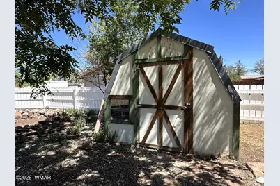 141 S Becker Lake Road, Springerville, AZ 85938 - Photo 17