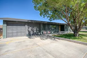 21 W 3rd St, Snowflake, AZ 85937 - Photo 1