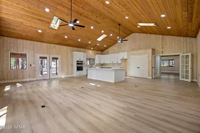 8424 Alchesay Drive, Pinetop, AZ 85935 - Photo 11