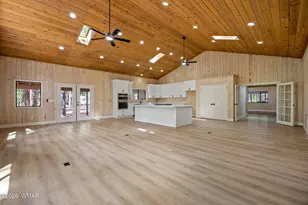 8424 Alchesay Dr, Pinetop, AZ 85935 - Photo 11