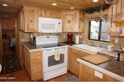 8228 Lake Shore Drive, Show Low, AZ 85901 - Photo 9