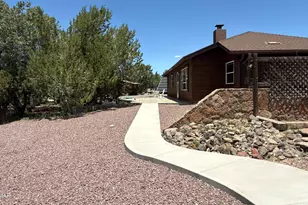 1048 Edith, Eagar, AZ 85925 - Photo 39