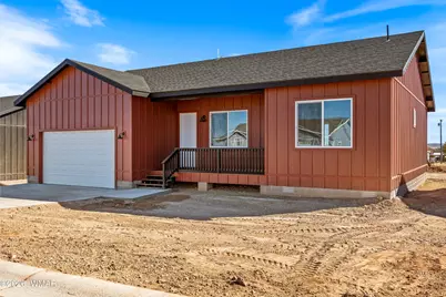 229 N Willis Street, Taylor, AZ 85939 - Photo 1