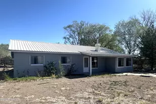 134 W 3rd Pl, Eagar, AZ 85925 - Photo 1