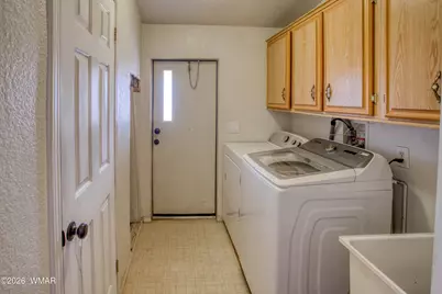 8683 Knowe Place, Show Low, AZ 85901 - Photo 19