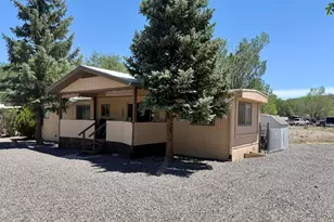 727 S Butler St, Eagar, AZ 85925 - Photo 3
