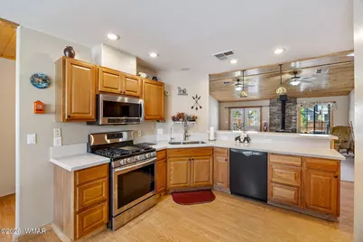 2258 Sitgreaves Drive, Overgaard, AZ 85933 - Photo 9