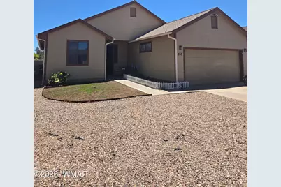 853 S Hunters Run, Show Low, AZ 85901 - Photo 1