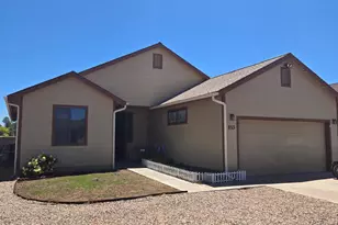 853 S Hunters Run, Show Low, AZ 85901 - Photo 1