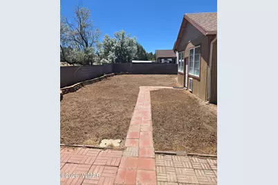 853 S Hunters Run, Show Low, AZ 85901 - Photo 3