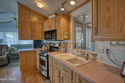 270 N Clark Road, Unit 319 #319, Show Low, AZ 85901 - Photo 5