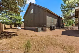2747 Senior Center St, Overgaard, AZ 85933 - Photo 25