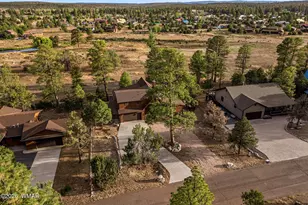 2231 Fairway Dr, Overgaard, AZ 85933 - Photo 49