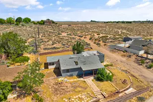 202 N 2nd Ave, Holbrook, AZ 86025 - Photo 3