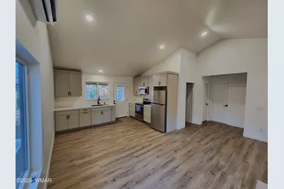 2053 Thousand Pines Drive, Overgaard, AZ 85933 - Photo 15