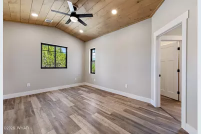561 S Rock Ridge Drive, Show Low, AZ 85901 - Photo 9