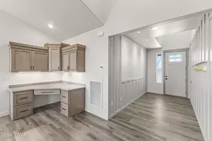 1030 N Crown Cir, Taylor, AZ 85939 - Photo 13