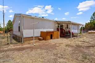 2163 Meadow Ln, Overgaard, AZ 85933 - Photo 25