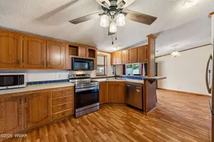 2163 Meadow Ln, Overgaard, AZ 85933 - Photo 11