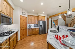 320 N Retreat Way, Show Low, AZ 85901 - Photo 15