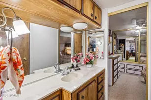 2164 S Woods Dr, Overgaard, AZ 85933 - Photo 15