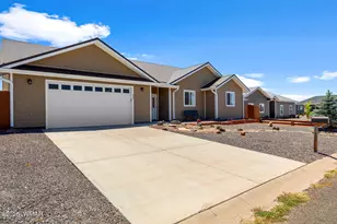 475 W 3rd Ave, Eagar, AZ 85925 - Photo 3
