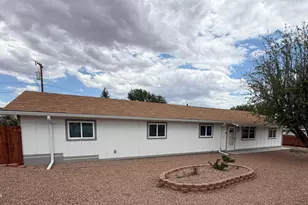 841 E 2nd St, Snowflake, AZ 85937 - Photo 1