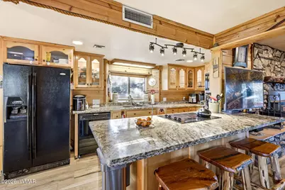 3161 Trail's End, Overgaard, AZ 85933 - Photo 15